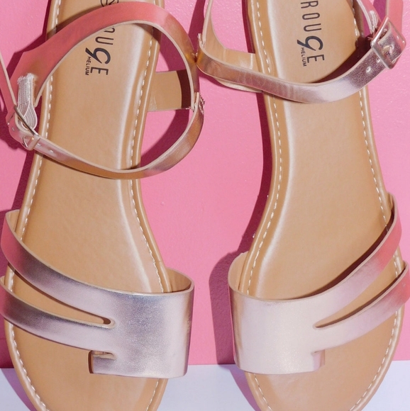 Rose Gold toe loop Sandals - Picture 6 of 6